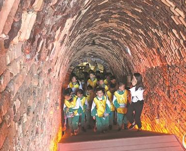 开辟陶瓷文化特色旅游线路 实现德化与陶瓷零距离接触