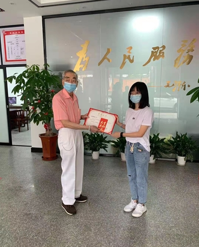 旅菲侨亲吴文炳捐建山雅学校 为优秀学子送上心意