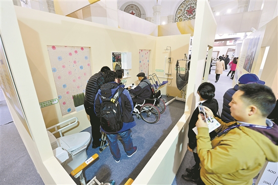 居家适老化改造应运而生 家装市场迎来发展空间