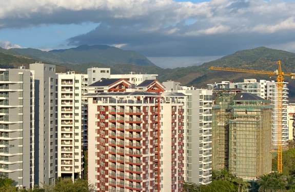 实行超高层建筑决策责任终身制 建立隐患排查信息系统