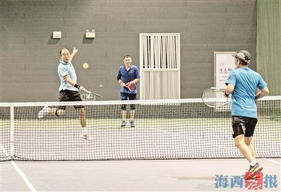 48名老年网球爱好者同台竞技 活动既开心又健康