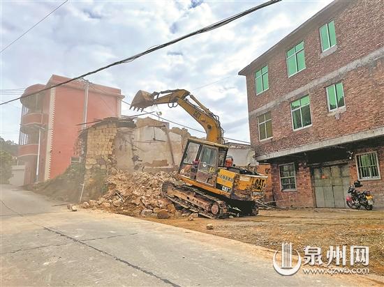 观音村全村村民无偿捐房捐地 拓宽改造工程正如火如荼