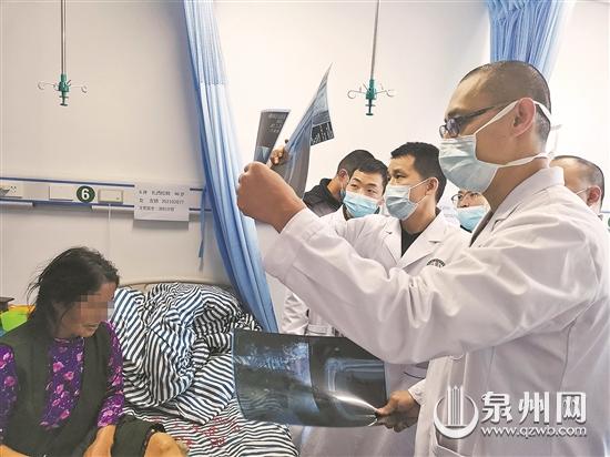 4名医护人员为14名藏民进行手术后平安返回泉州