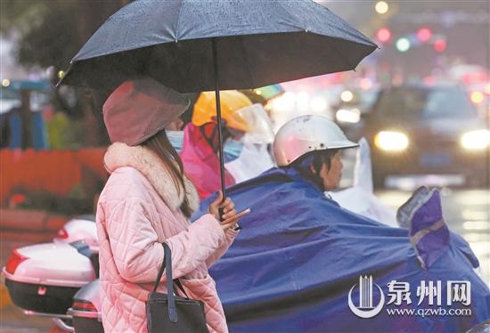 本周五将迎来强冷空气袭击 市民朋友要做好保暖工作