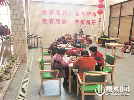 利用闲置祠堂建设长者食堂 让老年生活丰富多彩