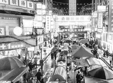 福清龙田遛街夜市开街 丰富市民夜生活